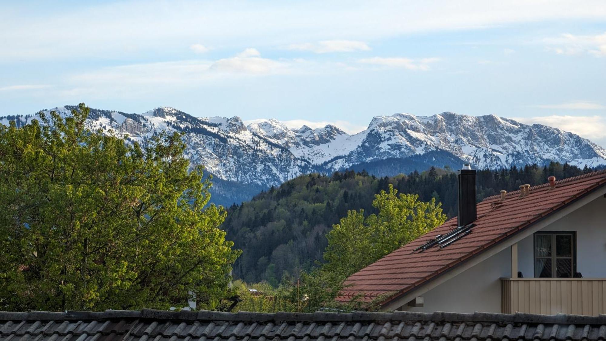 Romantisches Alpenchalet - Mit Sauna Und Kamin - Ruhig Und Zentral Bad Tolz Exterior photo