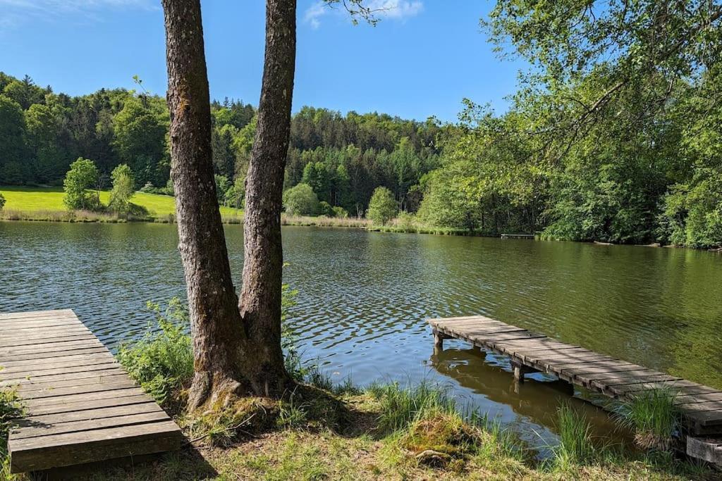 Romantisches Alpenchalet - Mit Sauna Und Kamin - Ruhig Und Zentral Bad Tolz Exterior photo